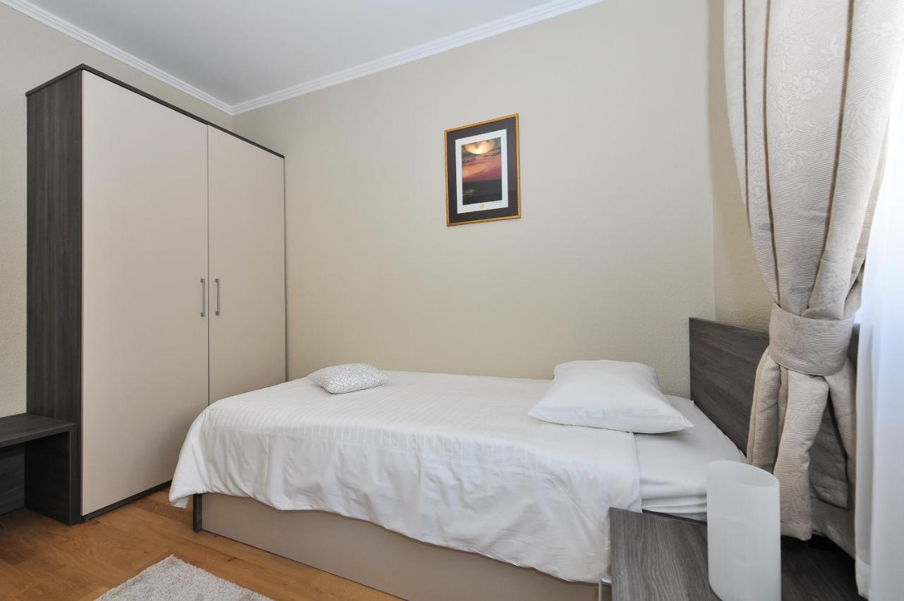Apartmani Peric 1 Meka Draga Obrovac Exterior photo